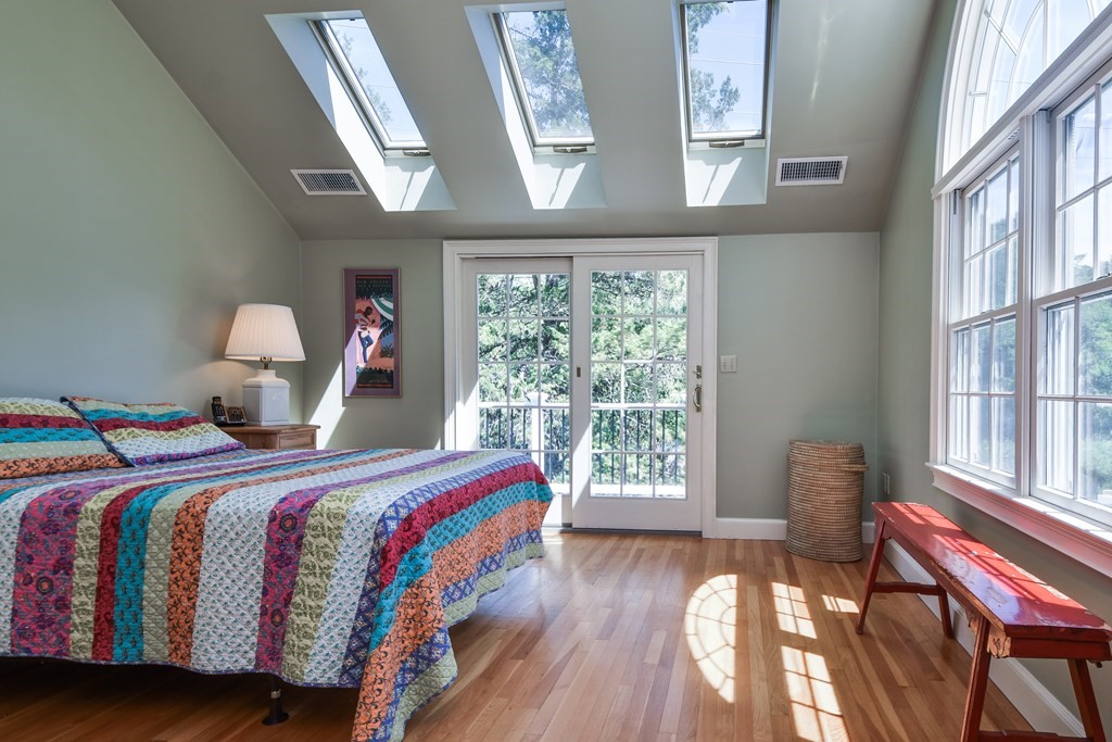 28 Meadowbrook Road Dover, MA 02030 - Photo 19 of 31 Gallery Image 19