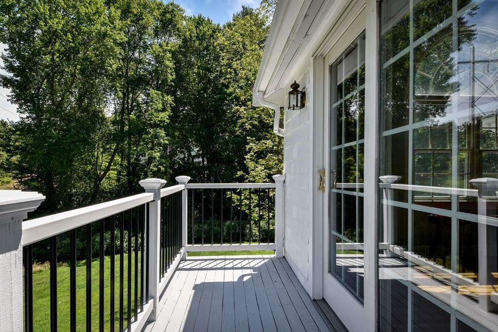 28 Meadowbrook Road Dover, MA 02030 - Photo 20 of 31 Gallery Image 20