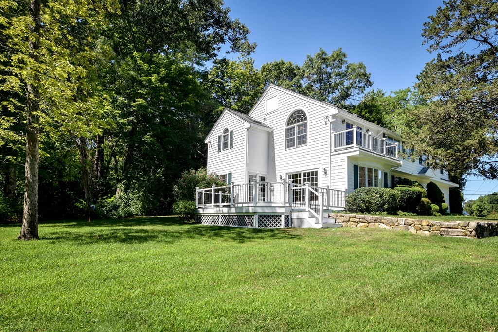 28 Meadowbrook Road Dover, MA 02030 - Photo 24 of 31 Gallery Image 24