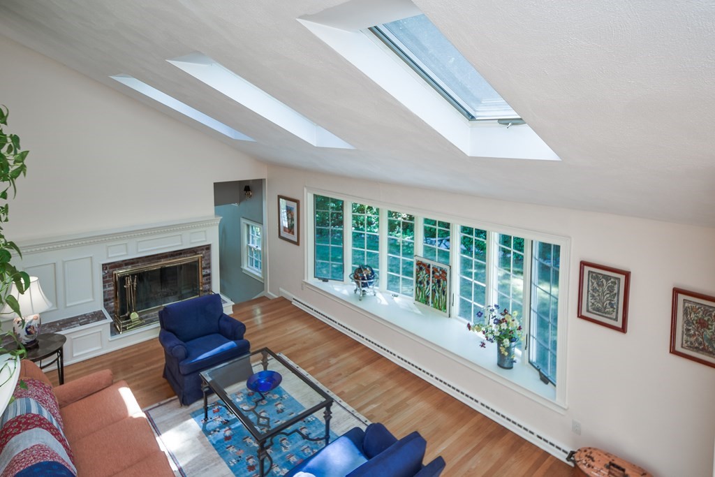 28 Meadowbrook Road Dover, MA 02030 - Photo 7 of 31 Gallery Image 7