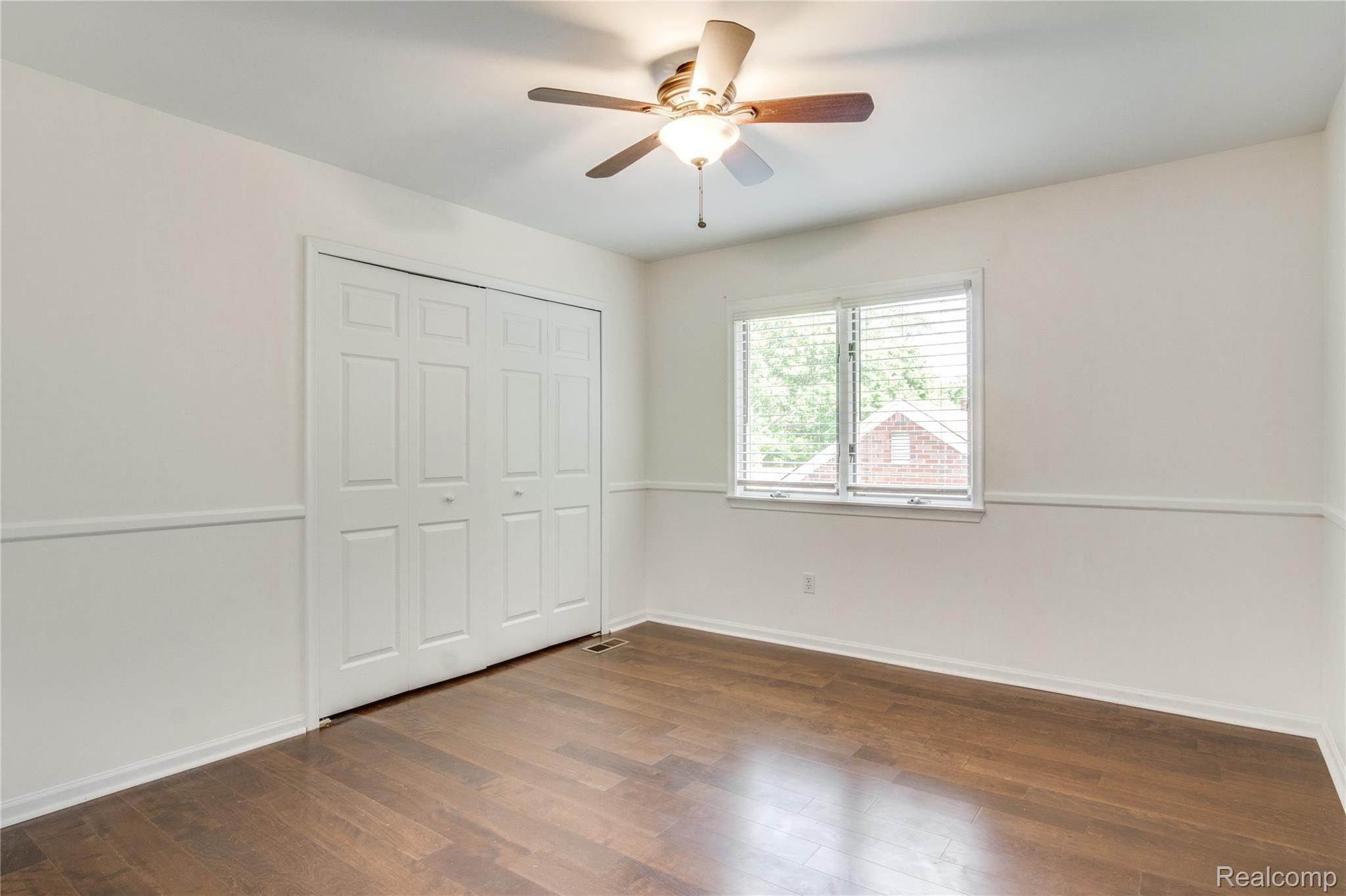 2650 Manchester Road Birmingham, MI 48009 - Photo 16 of 23 3rd Bedroom