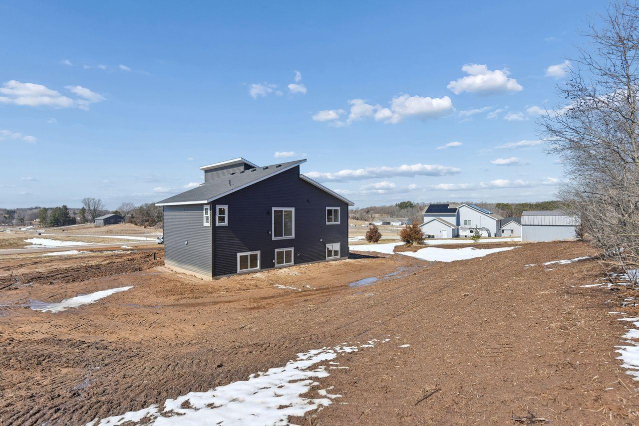 739 Magoo Road Hudson, WI 54016 - Photo 23 of 26