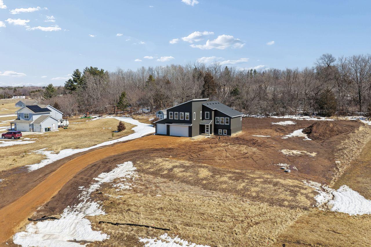 739 Magoo Road Hudson, WI 54016 - Photo 24 of 26