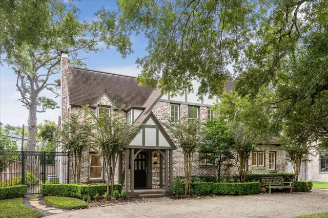 $11,500 | 2117 Chilton Road, Houston, TX 77019