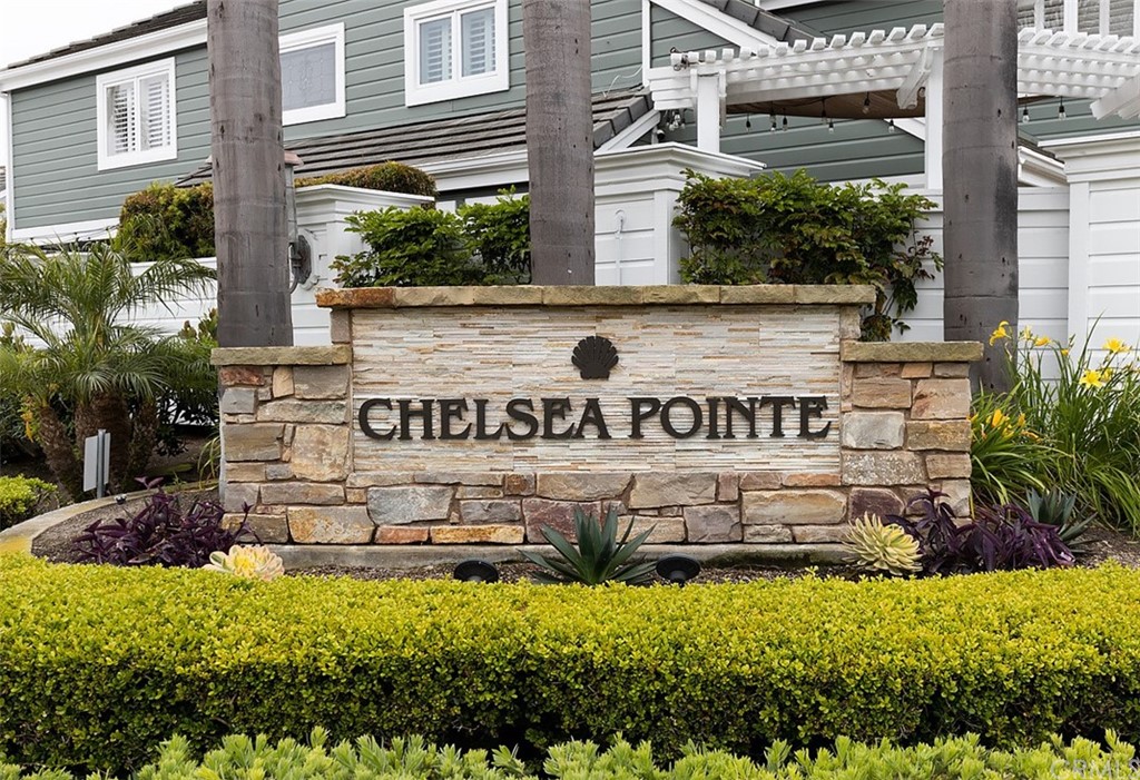 Front view of Cheslea Pointe community
