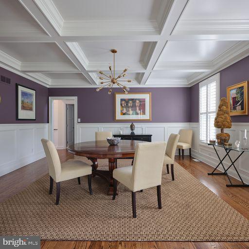 6893 Sladek Road New Hope, PA 18938 - Photo 9 of 53 Dining Room into Kitchen