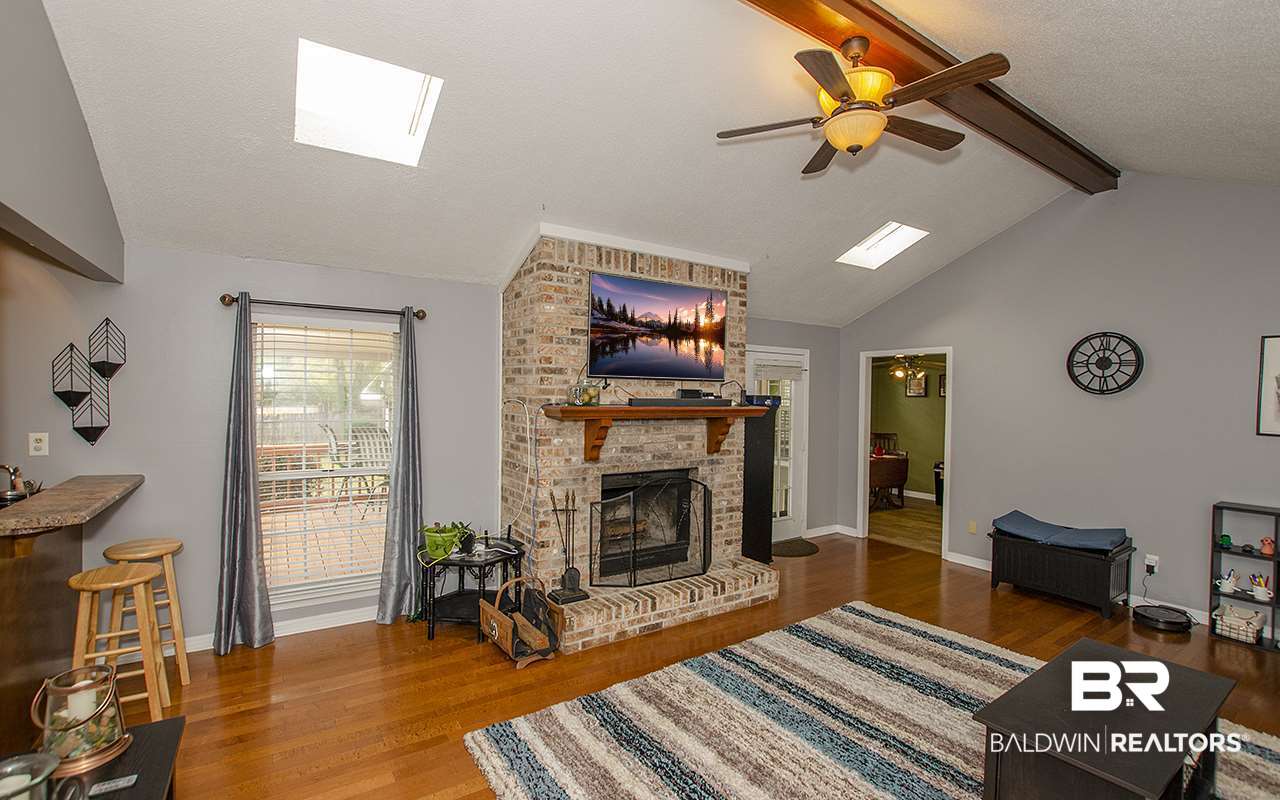 2804 Brookside Drive Mobile, AL 36693 - Photo 6 of 27 Fireplace