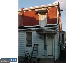 4302 Rhawn Street Philadelphia, PA 19136 - Photo 3 of 3 Exterior Back