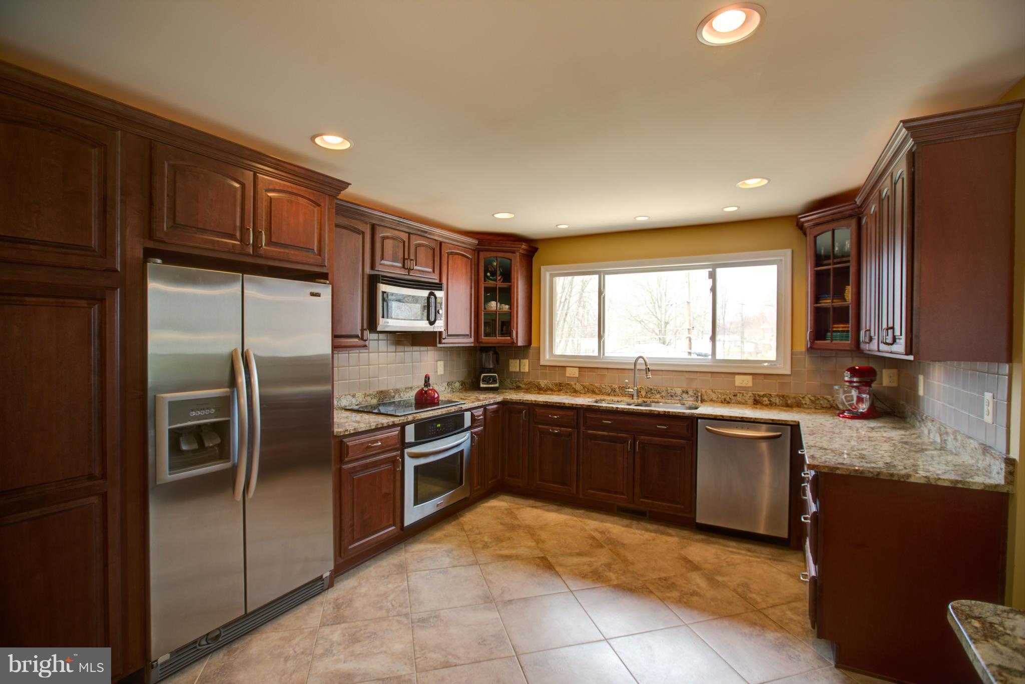 520 Gladhill Road Odenton, MD 21113 - Photo 7 of 30 Kitchen