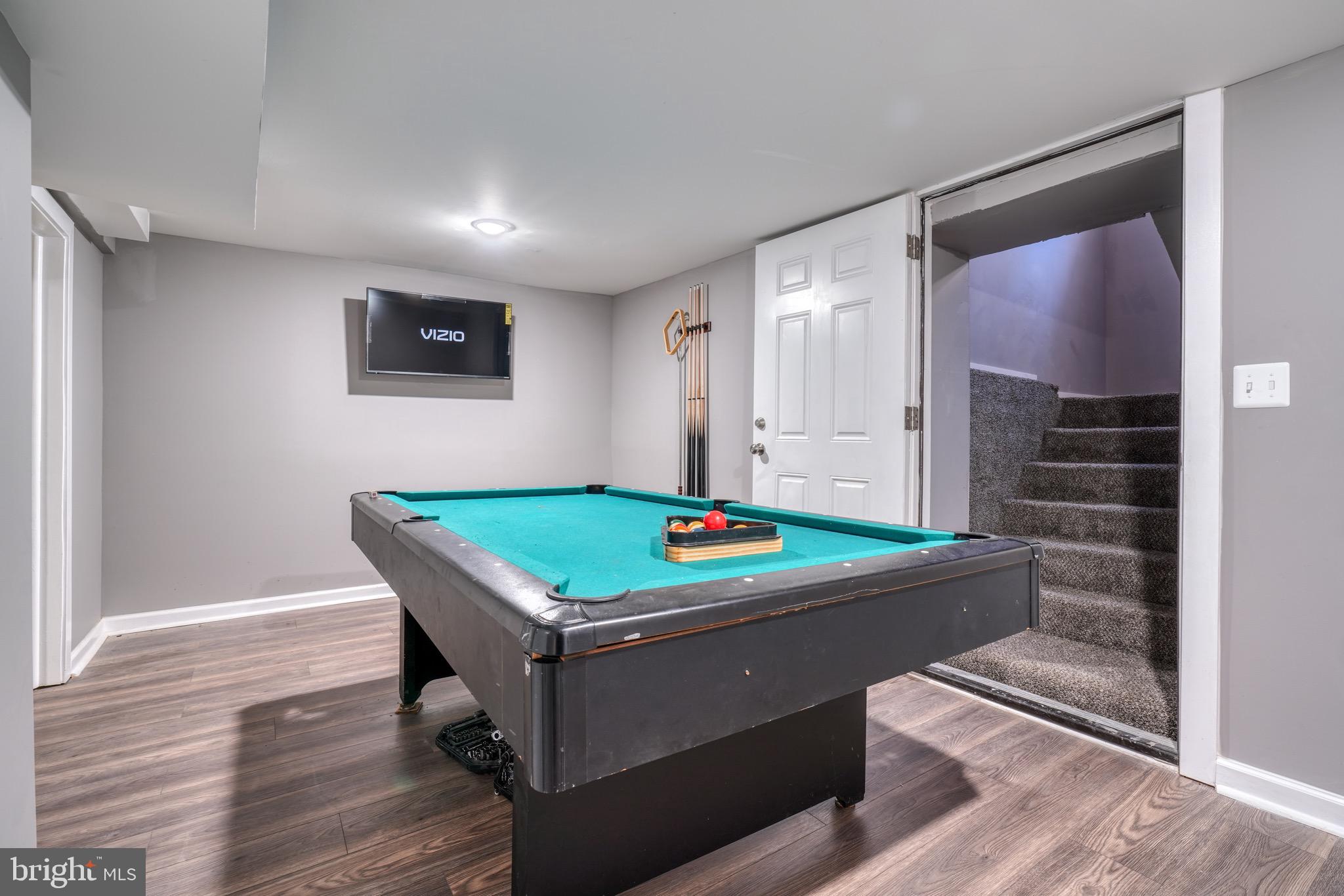4107 Ridgewood Avenue Baltimore, MD 21215 - Photo 20 of 29 a room with pool table