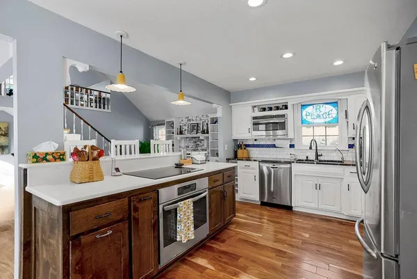 $400,000 | 7206 Mastin Street, Merriam, KS 66203