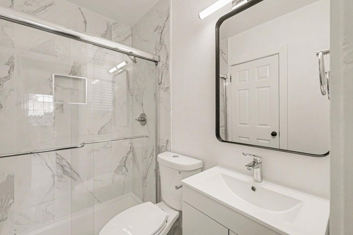 2340 Rheem Avenue Richmond, CA 94804 - Photo 10 of 14