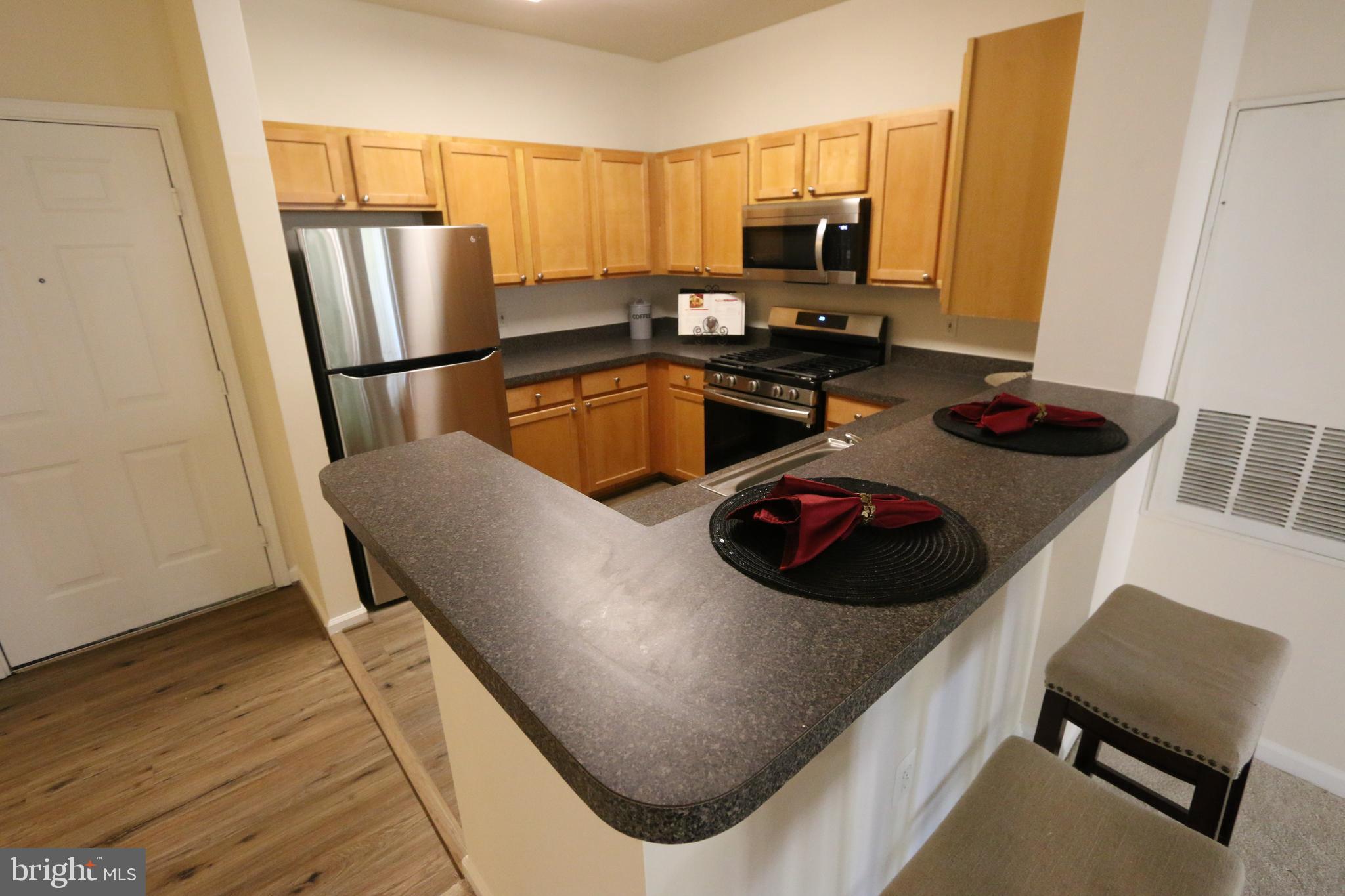 12000 Market Street, Unit 137 Reston, VA 20190 - Photo 5 of 55 Gallery Image 5