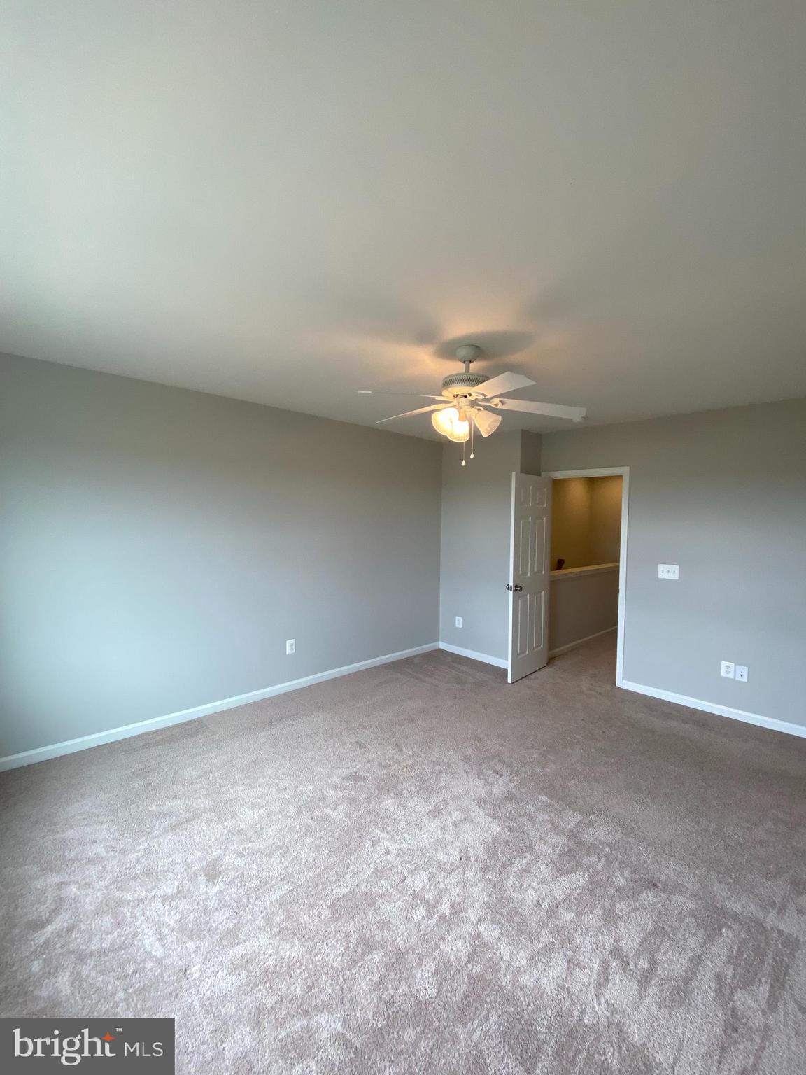 112 Splendor Garden Way Stephenson, VA 22656 - Photo 13 of 59