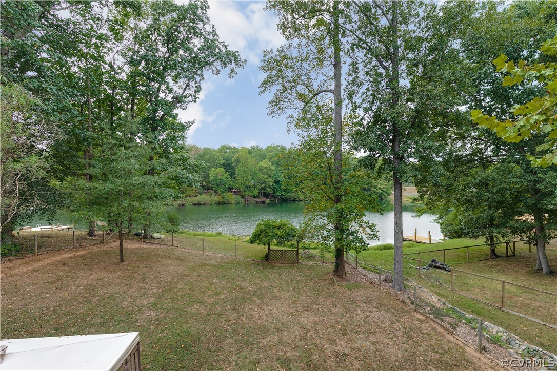 2017 Oneida Road Powhatan, VA 23139 - Photo 4 of 37 Gallery Image 4
