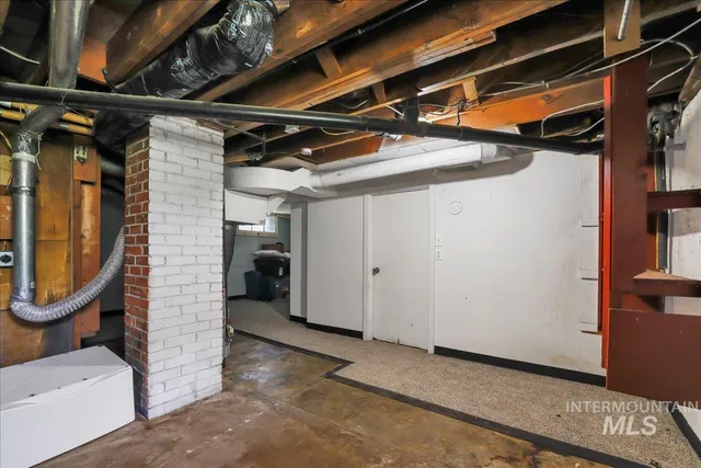 $315,000 | 202 East 2nd Street, Shoshone, ID 83352