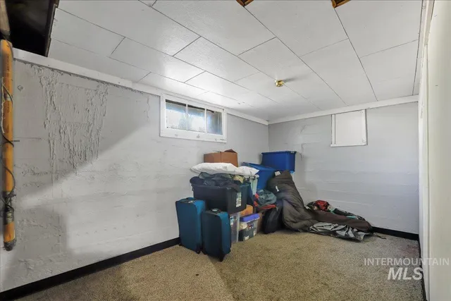 $315,000 | 202 East 2nd Street, Shoshone, ID 83352