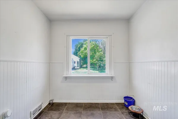 $315,000 | 202 East 2nd Street, Shoshone, ID 83352