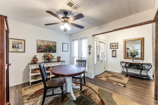 a view of a livingroom and dining room