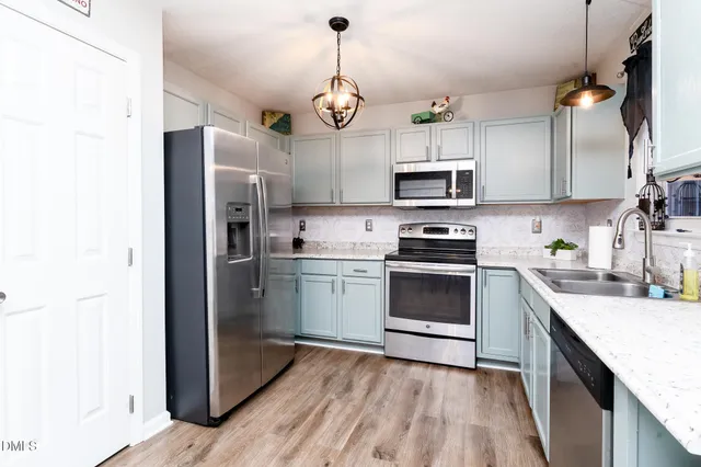 $294,500 | 111 Lippizanner Place, Zebulon, NC 27597