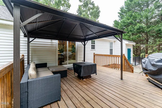 $294,500 | 111 Lippizanner Place, Zebulon, NC 27597