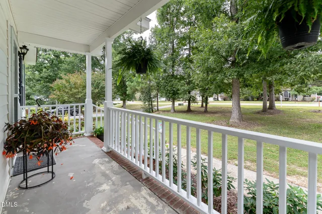 $294,500 | 111 Lippizanner Place, Zebulon, NC 27597