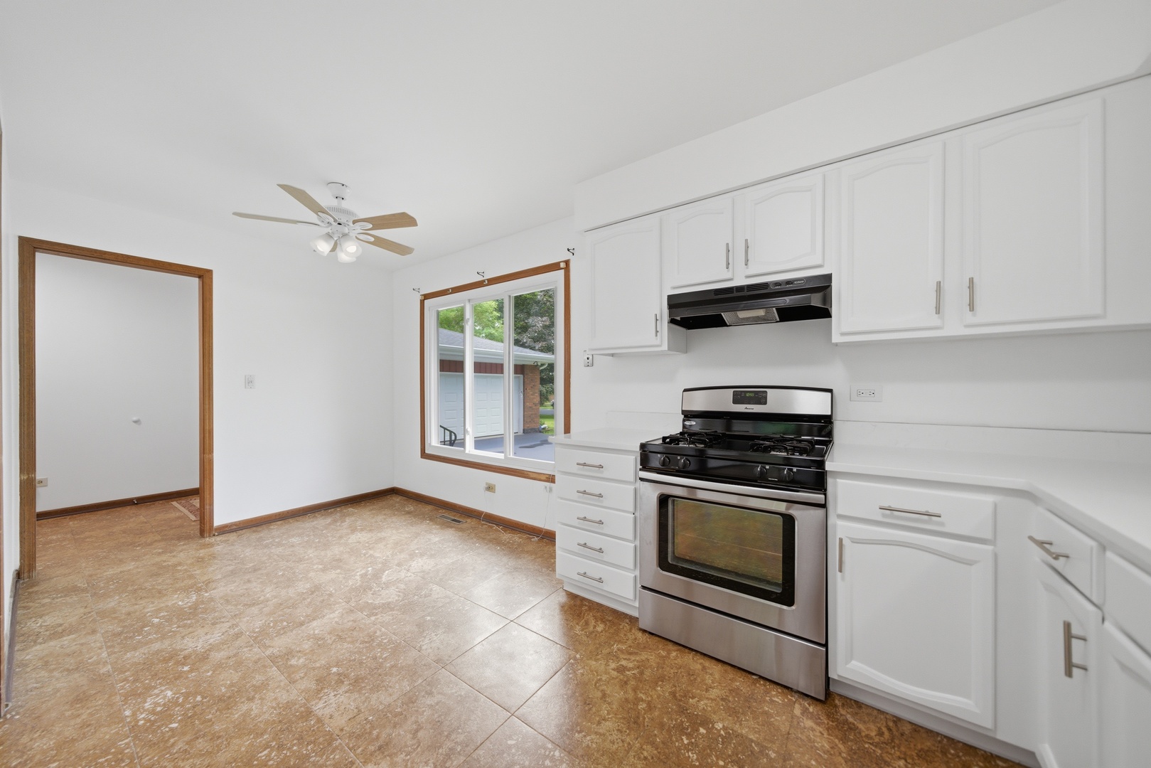 152 Dunbar Lane, Unit A Dundee, IL 60118 - Photo 6 of 15