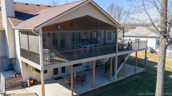 $439,900 | 202 Eagle Avenue, Gravois Mills, MO 65037