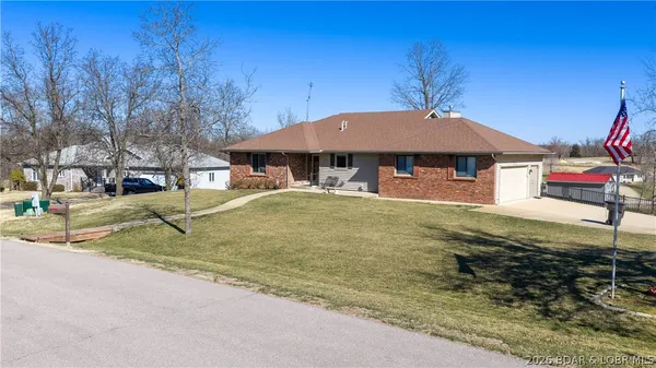 $439,900 | 202 Eagle Avenue, Gravois Mills, MO 65037
