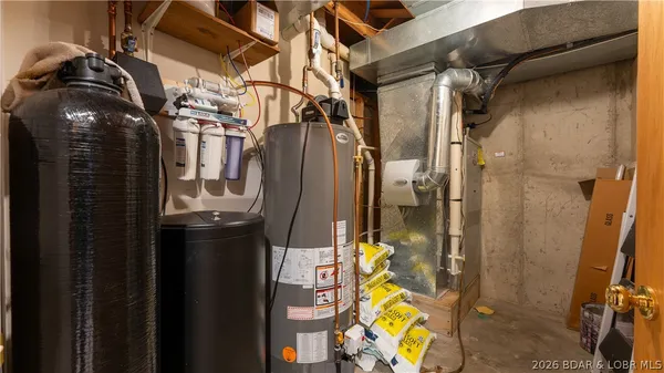 $439,900 | 202 Eagle Avenue, Gravois Mills, MO 65037