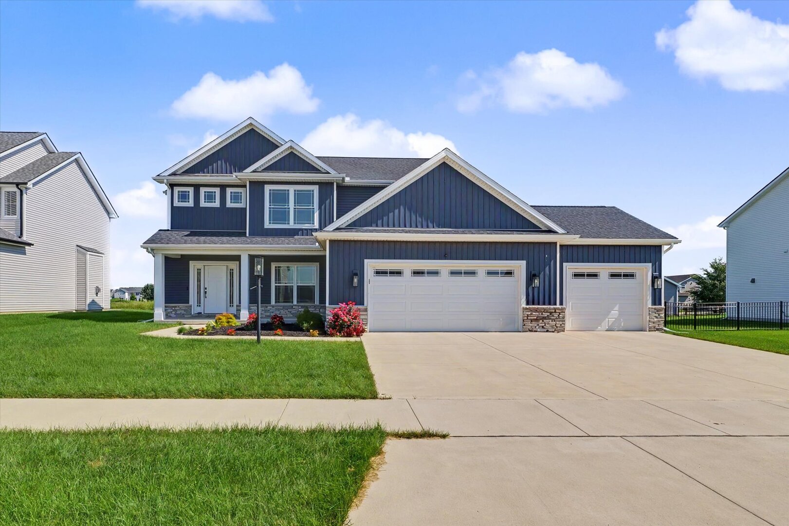 412 Sutton Street Savoy, IL 61874 - Photo 2 of 45