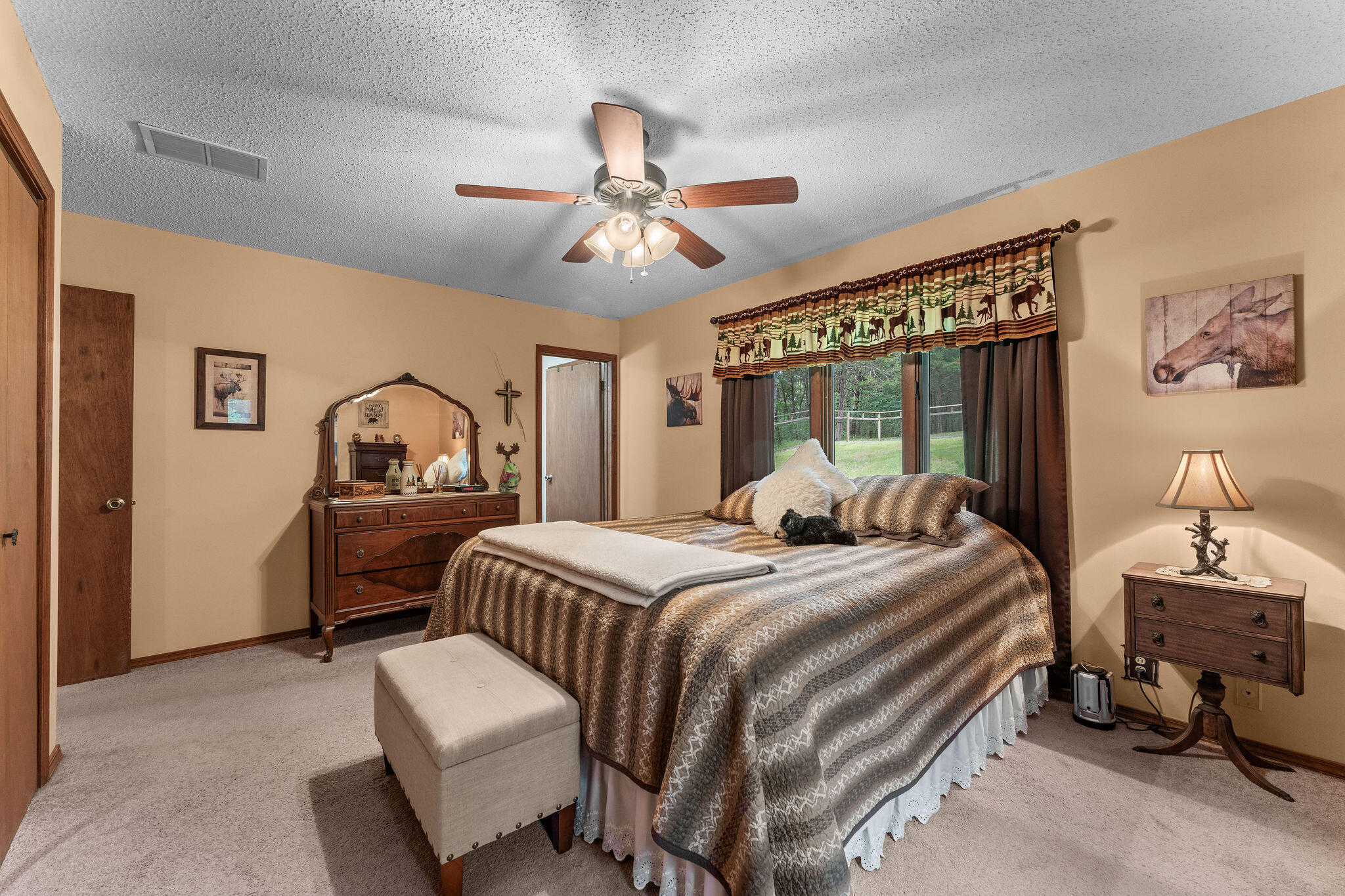 845 Alyeska Point Road Lampe, MO 65681 - Photo 21 of 34 Bedroom