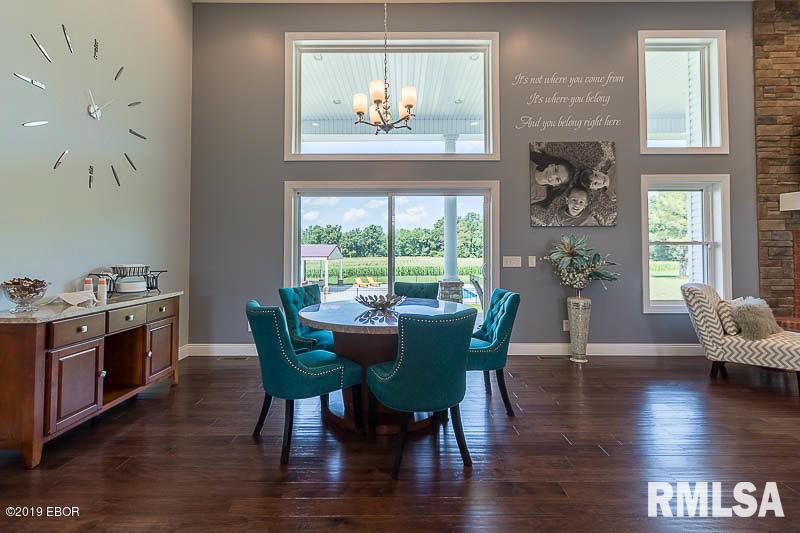 1569 Pershing Road West Frankfort, IL 62896 - Photo 12 of 53 Gallery Image 12