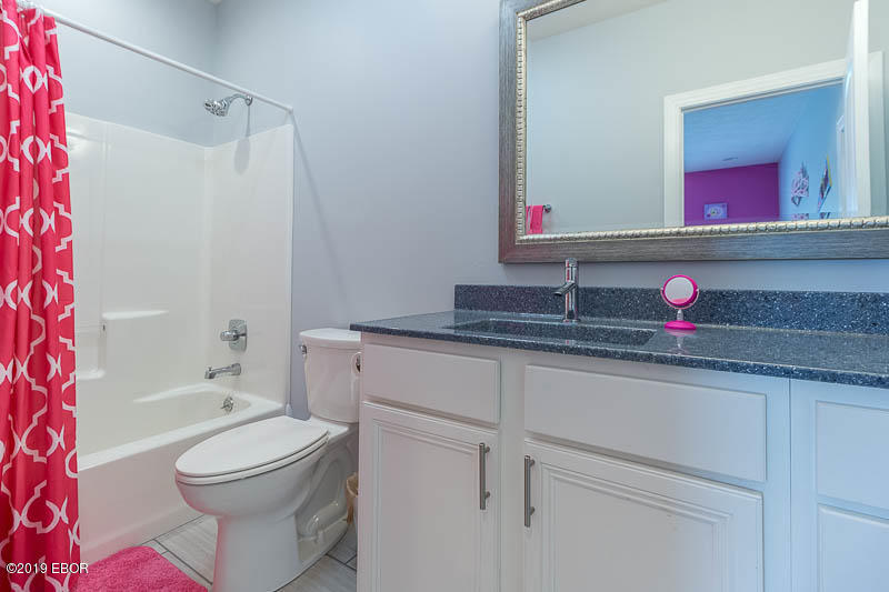 1569 Pershing Road West Frankfort, IL 62896 - Photo 34 of 53 Gallery Image 34