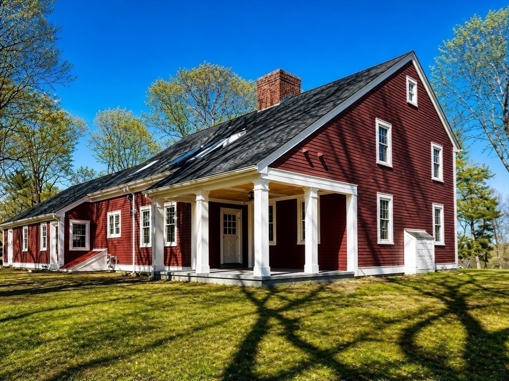 200 Highcrest Road Fall River, MA 02720 - Photo 4 of 41