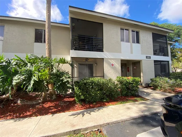 $1,850 | 101 Gardens Drive, Unit 105, Pompano Beach, FL 33069
