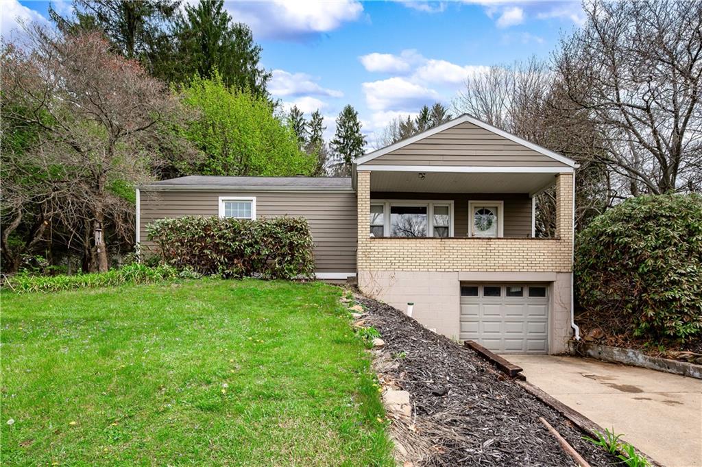 155 Shanor Heights Butler, PA 16001 - Photo 2 of 33