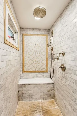 $949,000 | 1821 East Boulder Drive, Mount Prospect, IL 60056