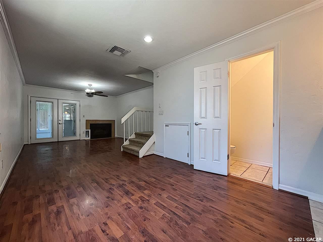 849 Southwest 60 Terrace Gainesville, FL 32607 - Photo 8 of 23 Gallery Image 8