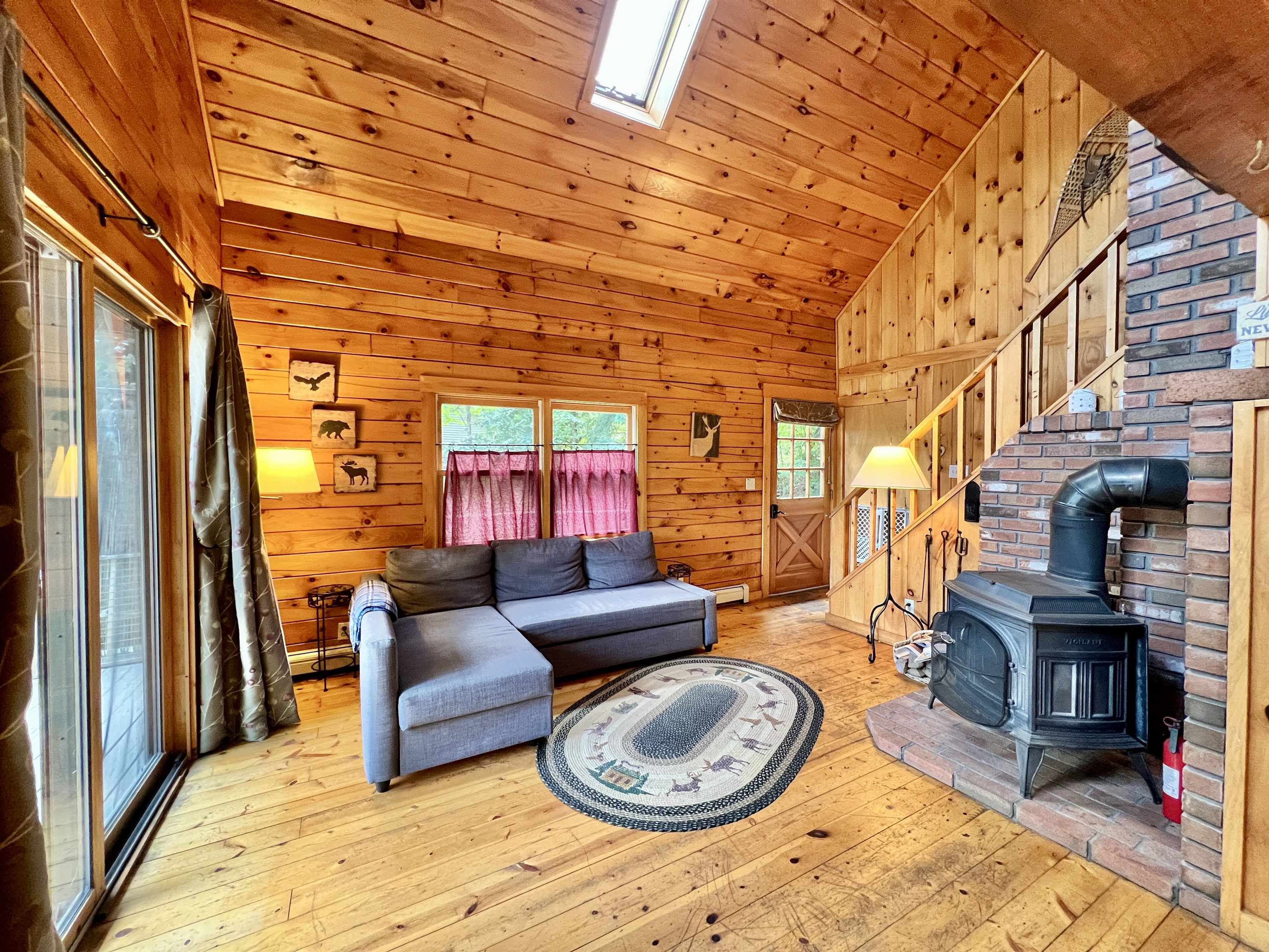 208 Lakeside Drive Haverhill, NH 03785 - Photo 10 of 32