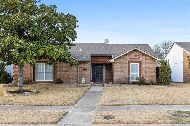 $375,000 | 1311 Creekwood Court, Allen, TX 75002