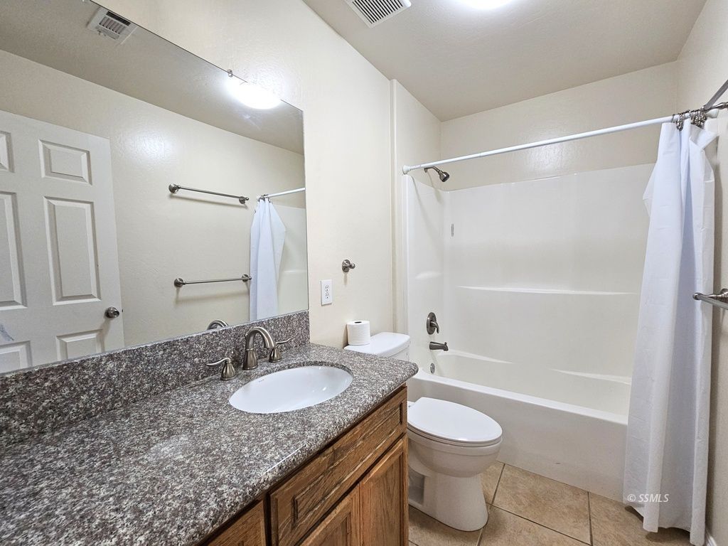 804 West Bataan Avenue Ridgecrest, CA 93555 - Photo 27 of 50