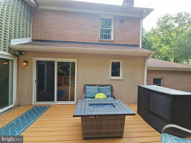 $650,000 | 5000 Leah Court, Suitland, MD 20746