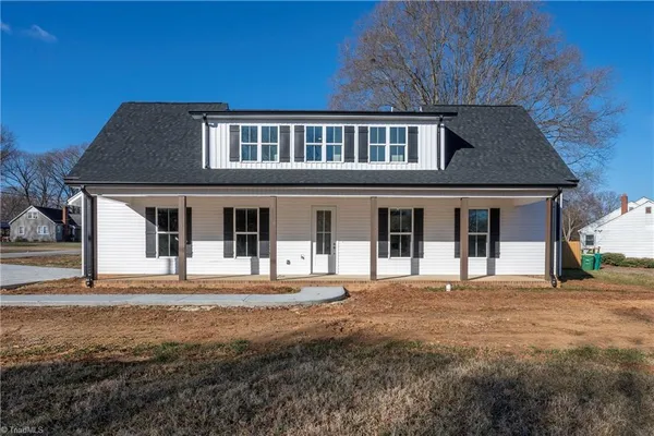 $389,500 | 6124 Stadium Drive, Clemmons, NC 27012
