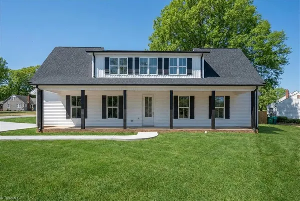 $389,500 | 6124 Stadium Drive, Clemmons, NC 27012