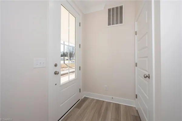 $389,500 | 6124 Stadium Drive, Clemmons, NC 27012