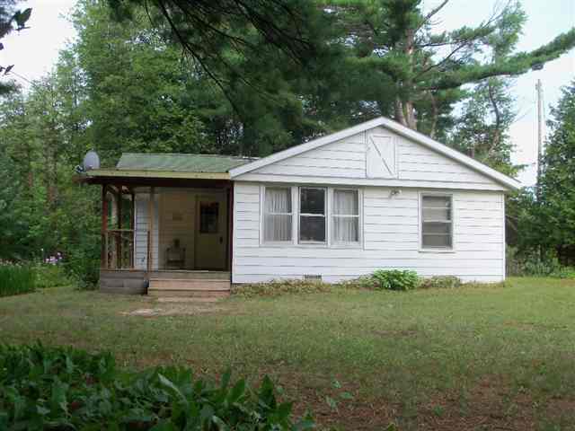 6268 Forester Road Carsonville, MI 48419 - Photo 11 of 22 31203833-10.JPG
