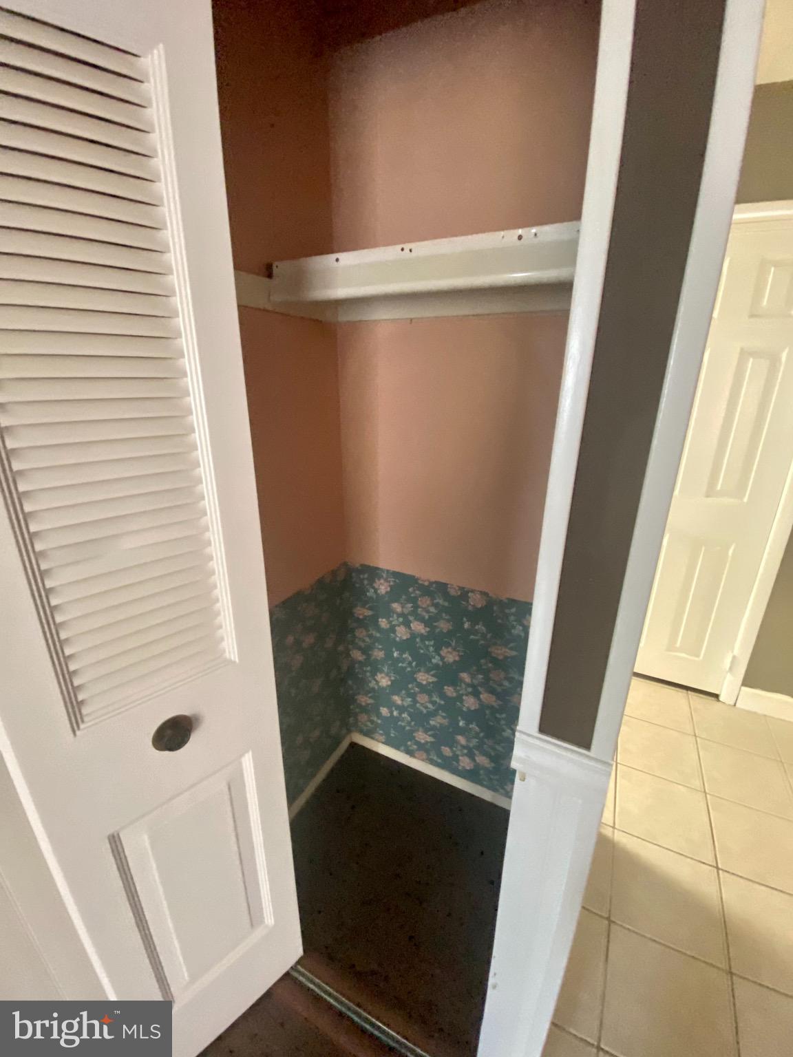 13055 Townsend Road, Unit J3 Philadelphia, PA 19154 - Photo 15 of 24 closet