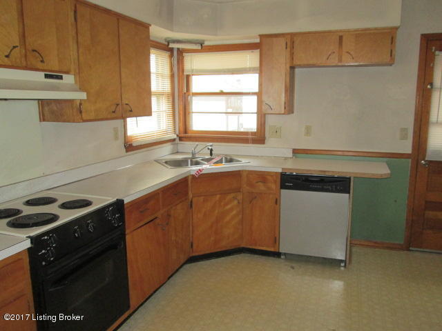 1106 Clayborne Road Louisville, KY 40214 - Photo 3 of 12 Eat-In Kitchen
