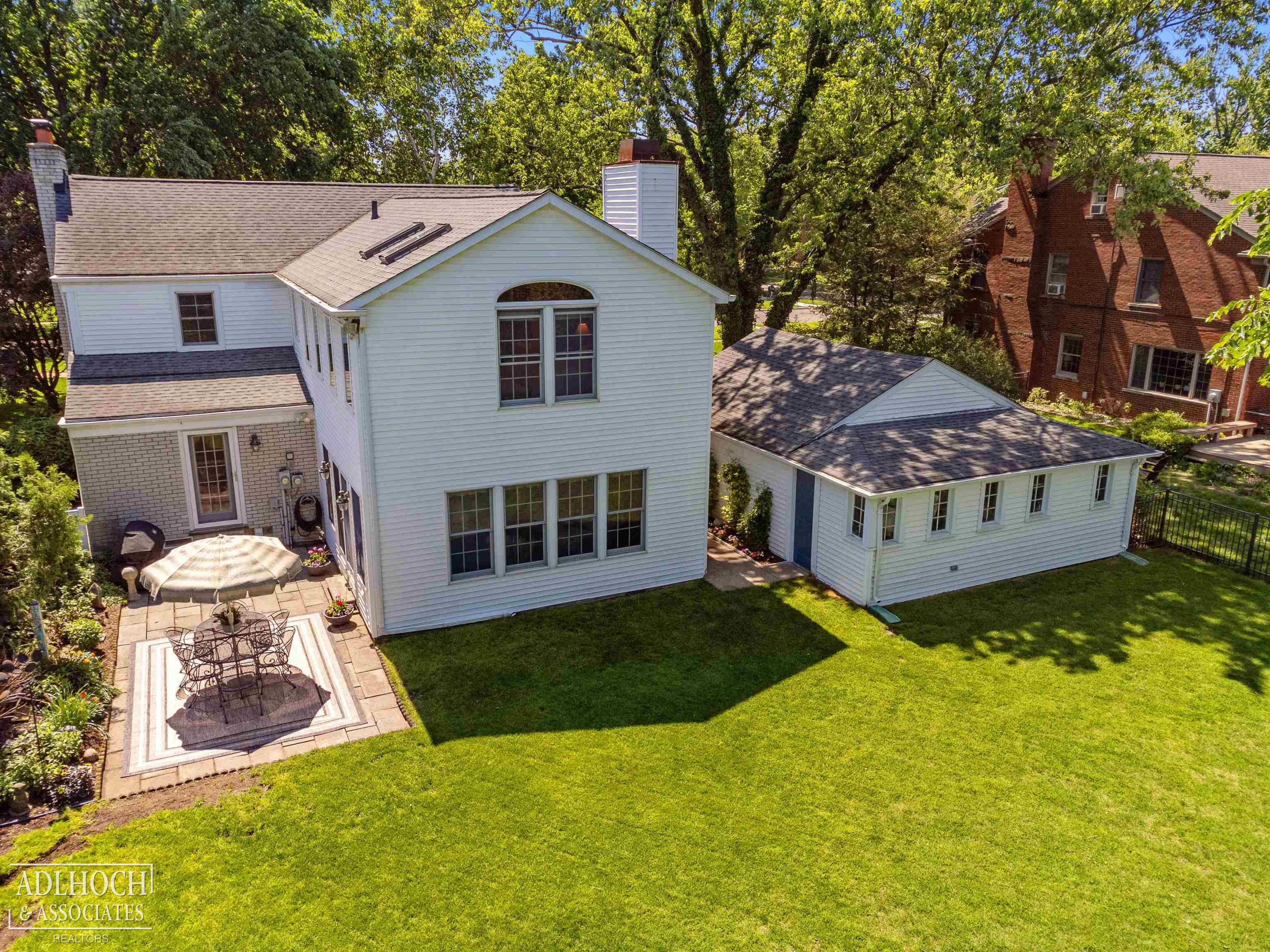 1254 Berkshire Road Grosse Pointe, MI 48230 - Photo 29 of 36
